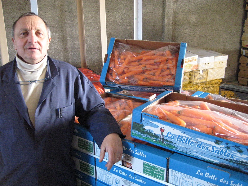 DUBOURG - CHANCHE Sarl, Achat en gros de fruits et légumes et vente de carottes en gros sur le MIN d'Agen-Boé